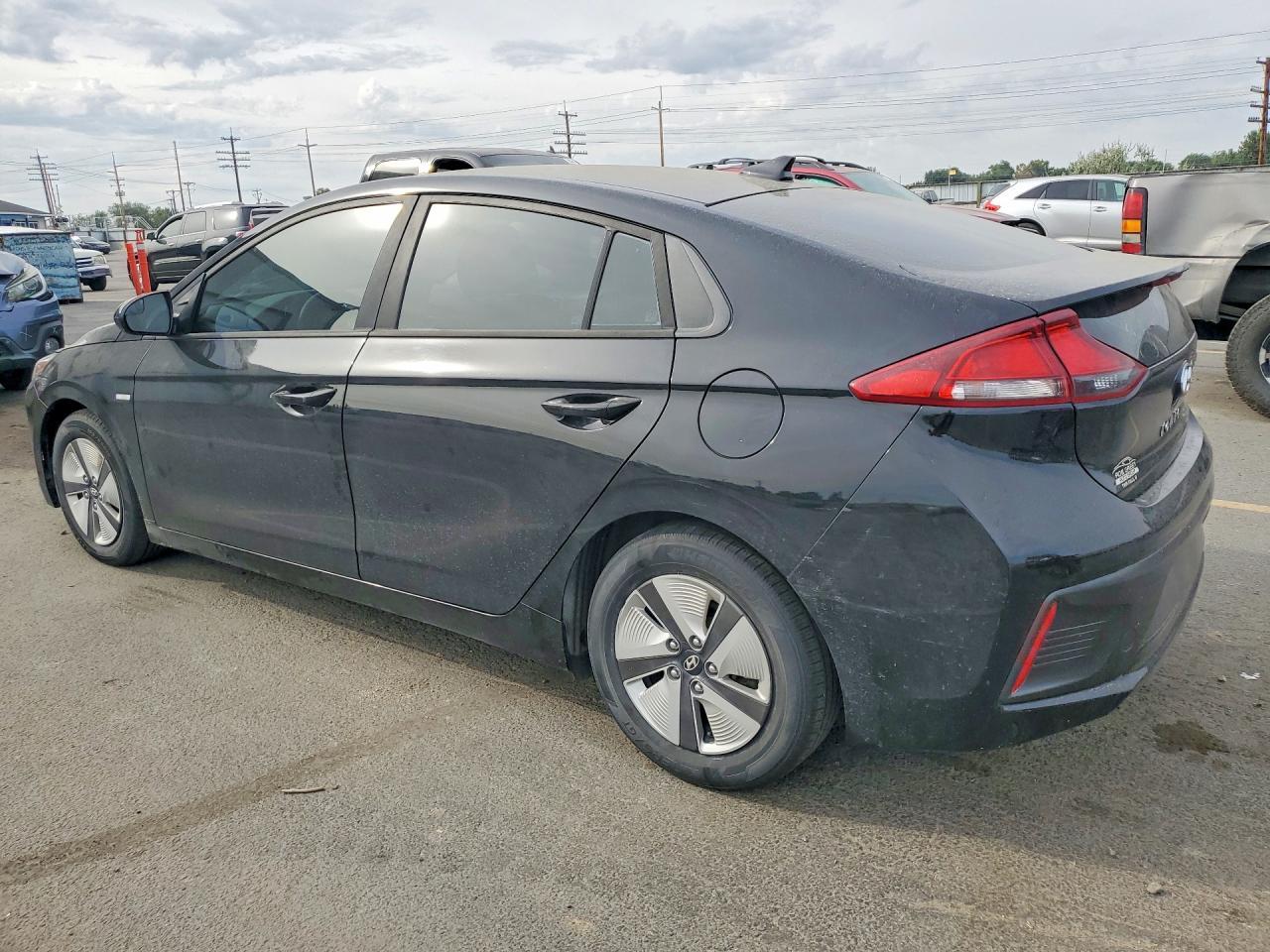 2018 Hyundai Ioniq Blue - Image 2