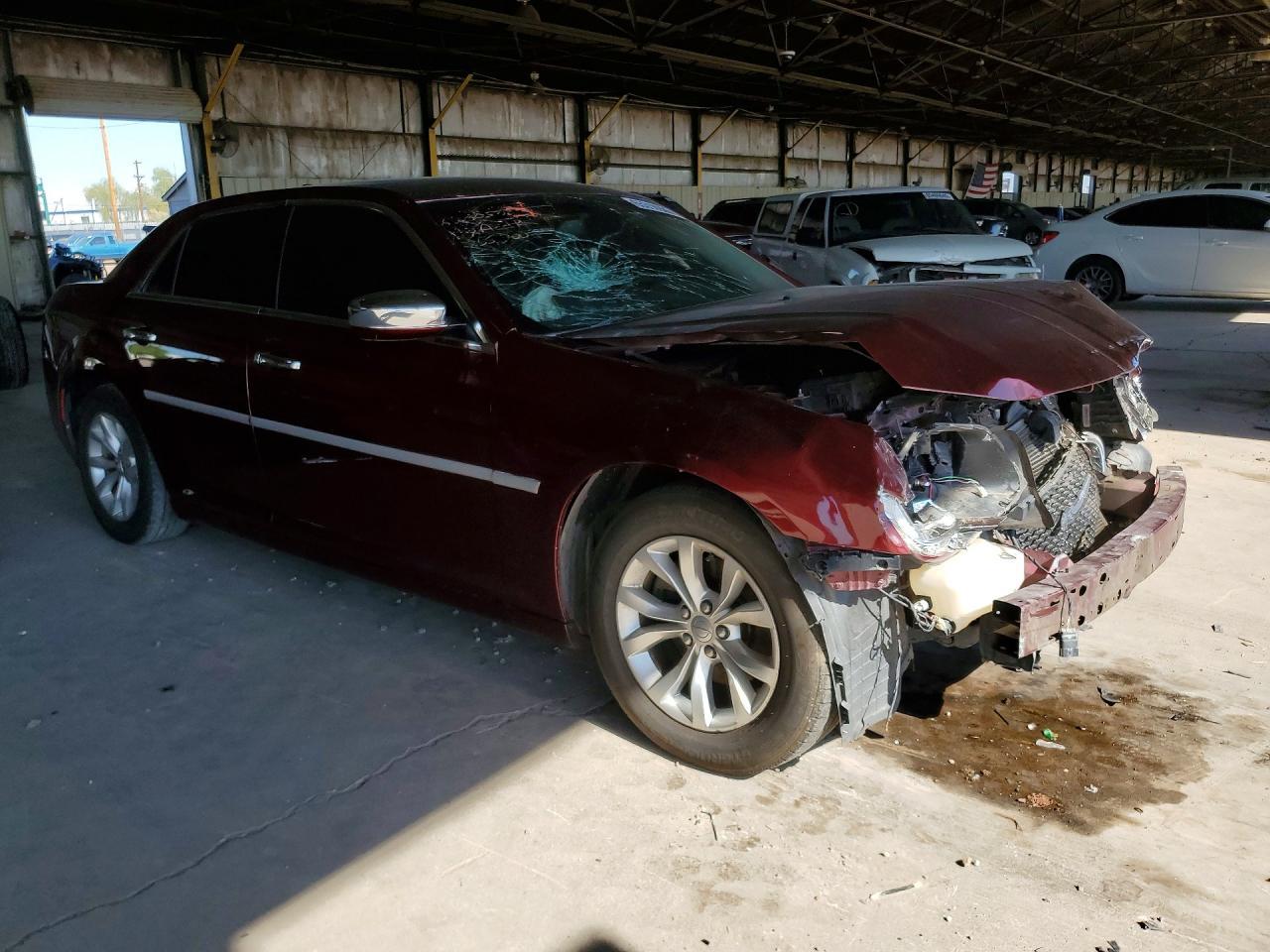 2015 Chrysler 300 Limited - Фото 4