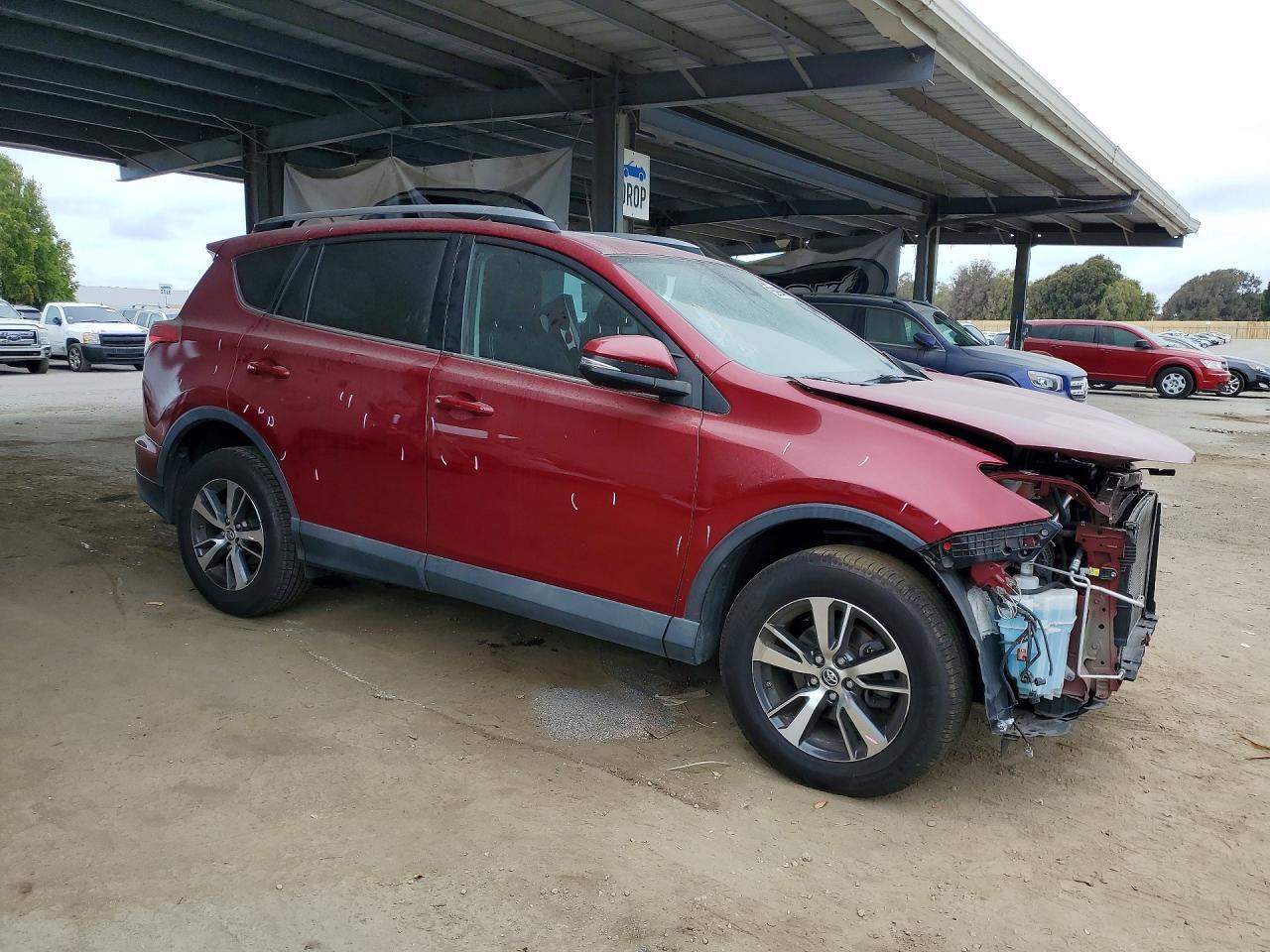 2018 Toyota Rav4 Xle - Фото 4