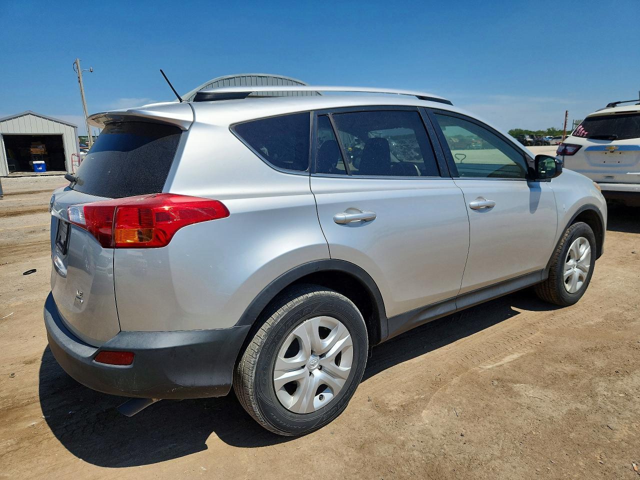2015 Toyota Rav4 Le - Фото 3