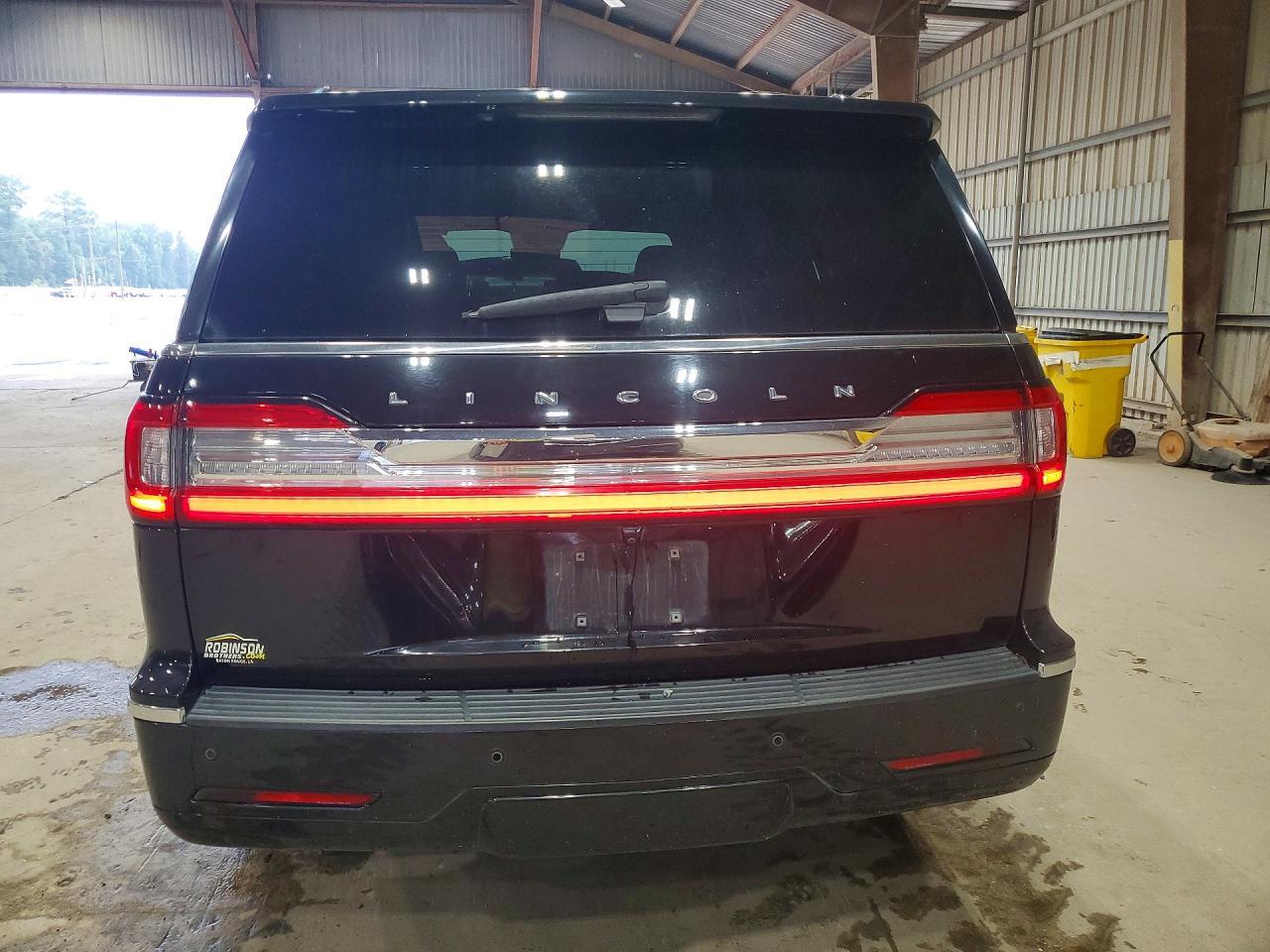 2021 Lincoln Navigator Reserve - Фото 6