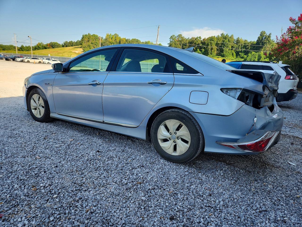 2013 Hyundai Sonata Hybrid - Image 2