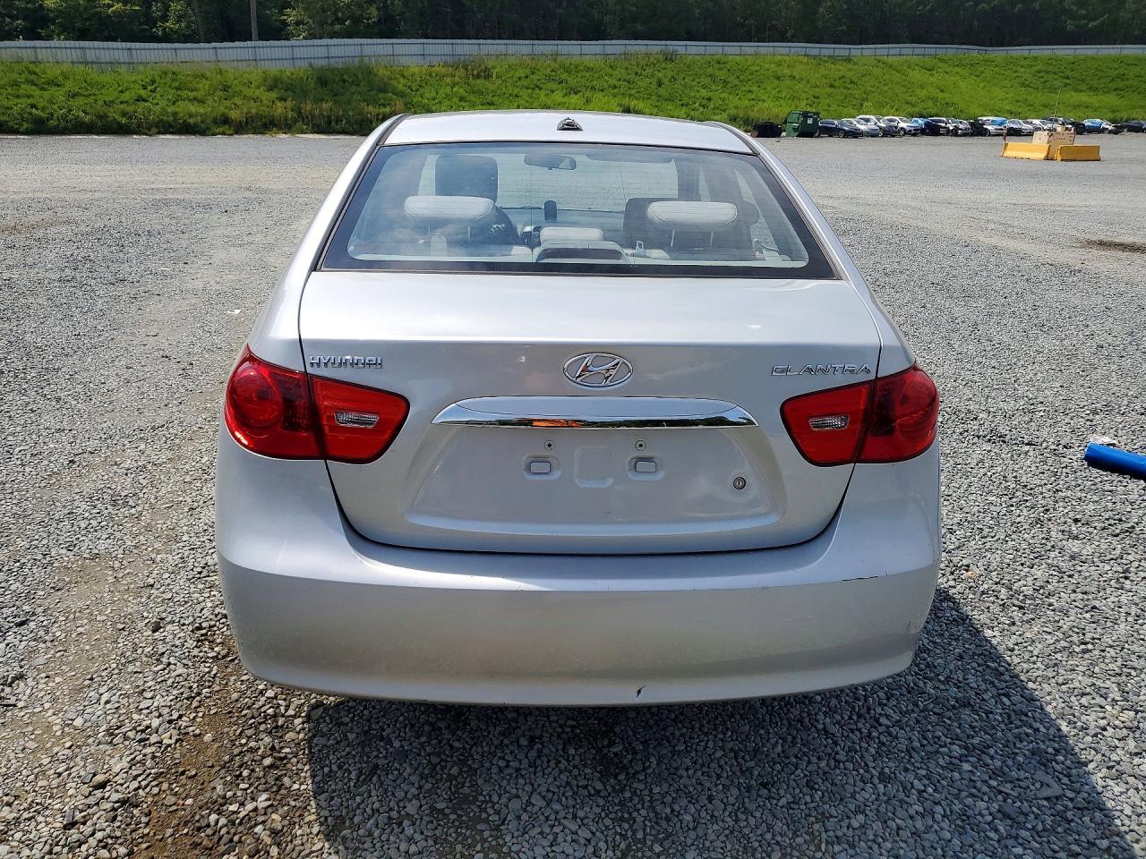 2010 Hyundai Elantra Gls - Image 6
