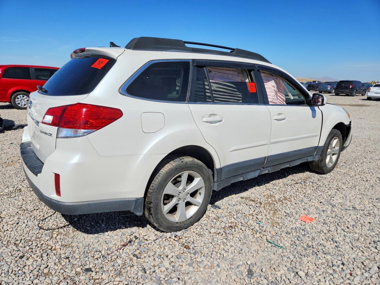 2014 Subaru Outback 2.5I Premium - Image 3