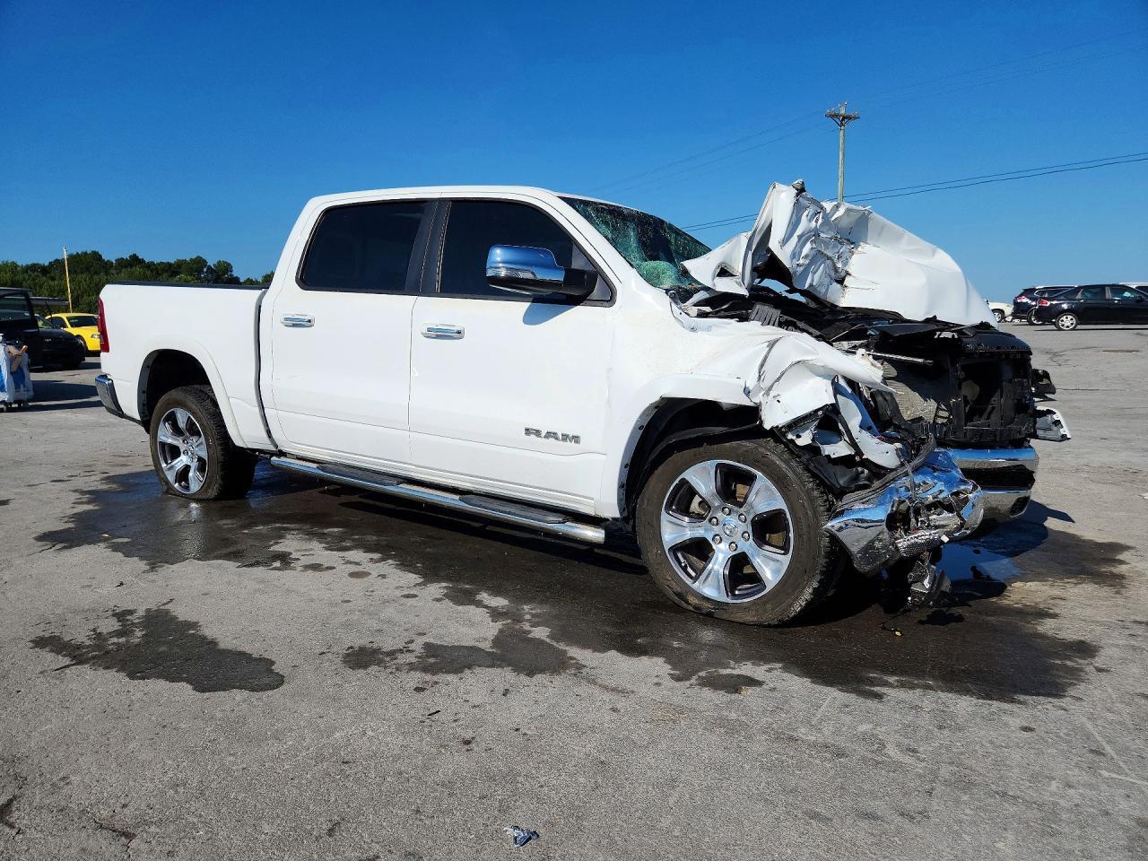 2022 Ram 1500 Laramie - Фото 4