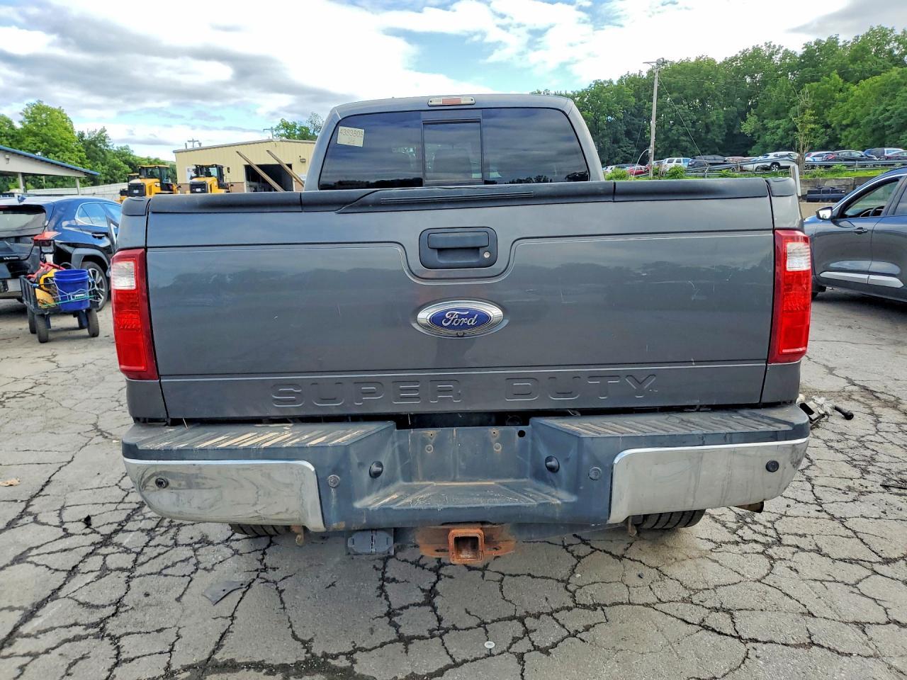 2015 Ford F350 Super Duty - Фото 6
