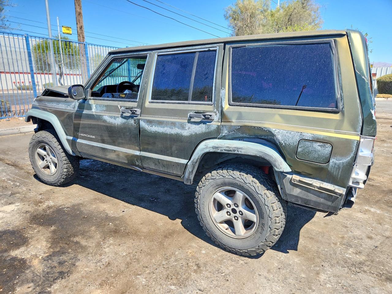 1997 Jeep Cherokee Se - Фото 2