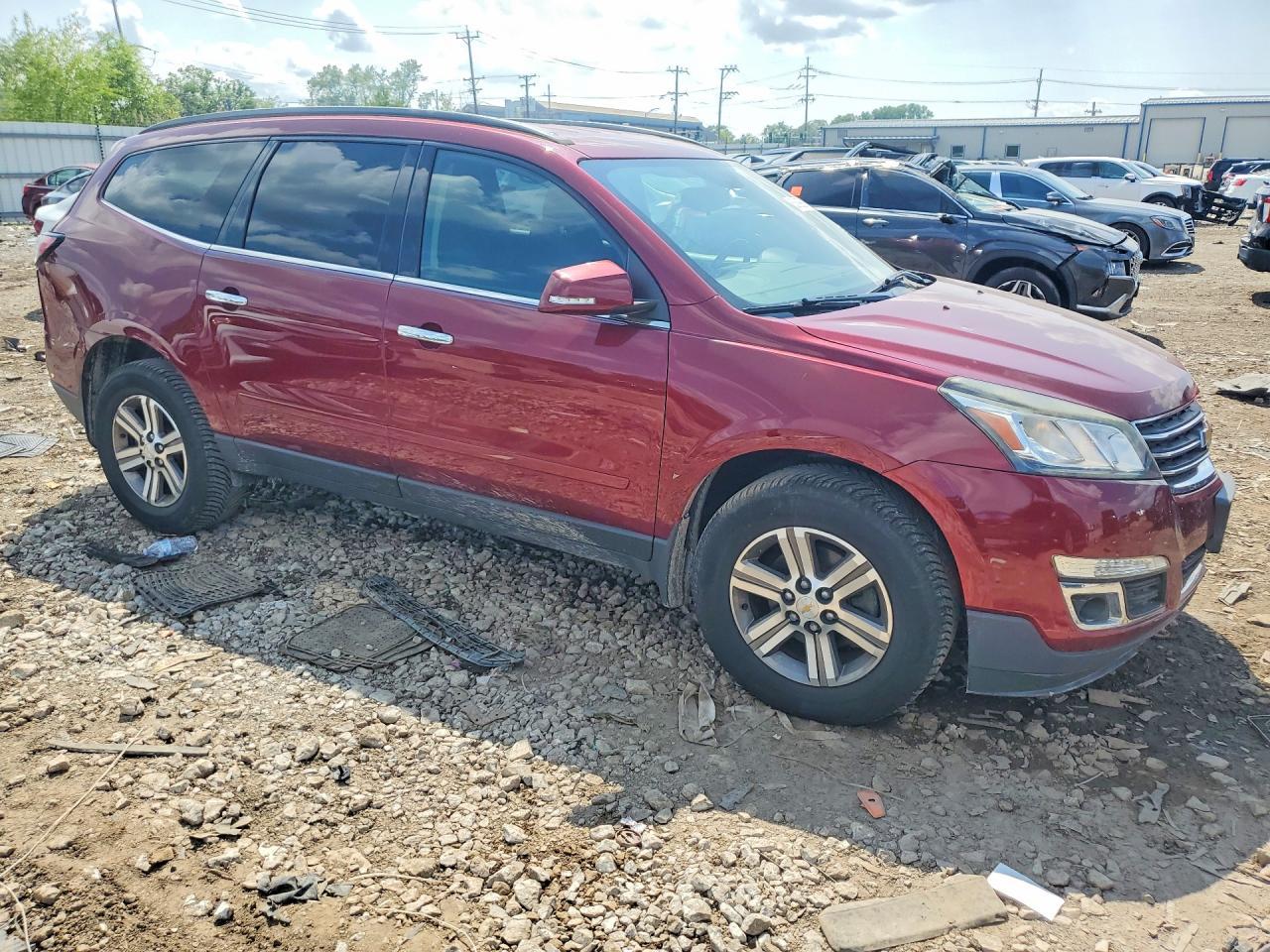 2016 Chevrolet Traverse Lt - Image 4