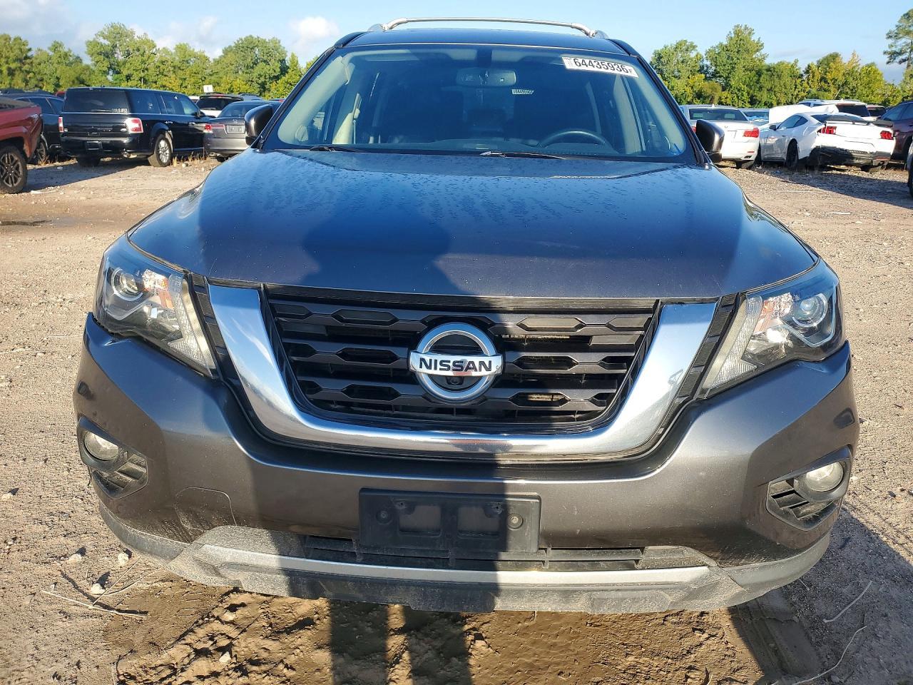 2020 Nissan Pathfinder Platinum - Фото 5
