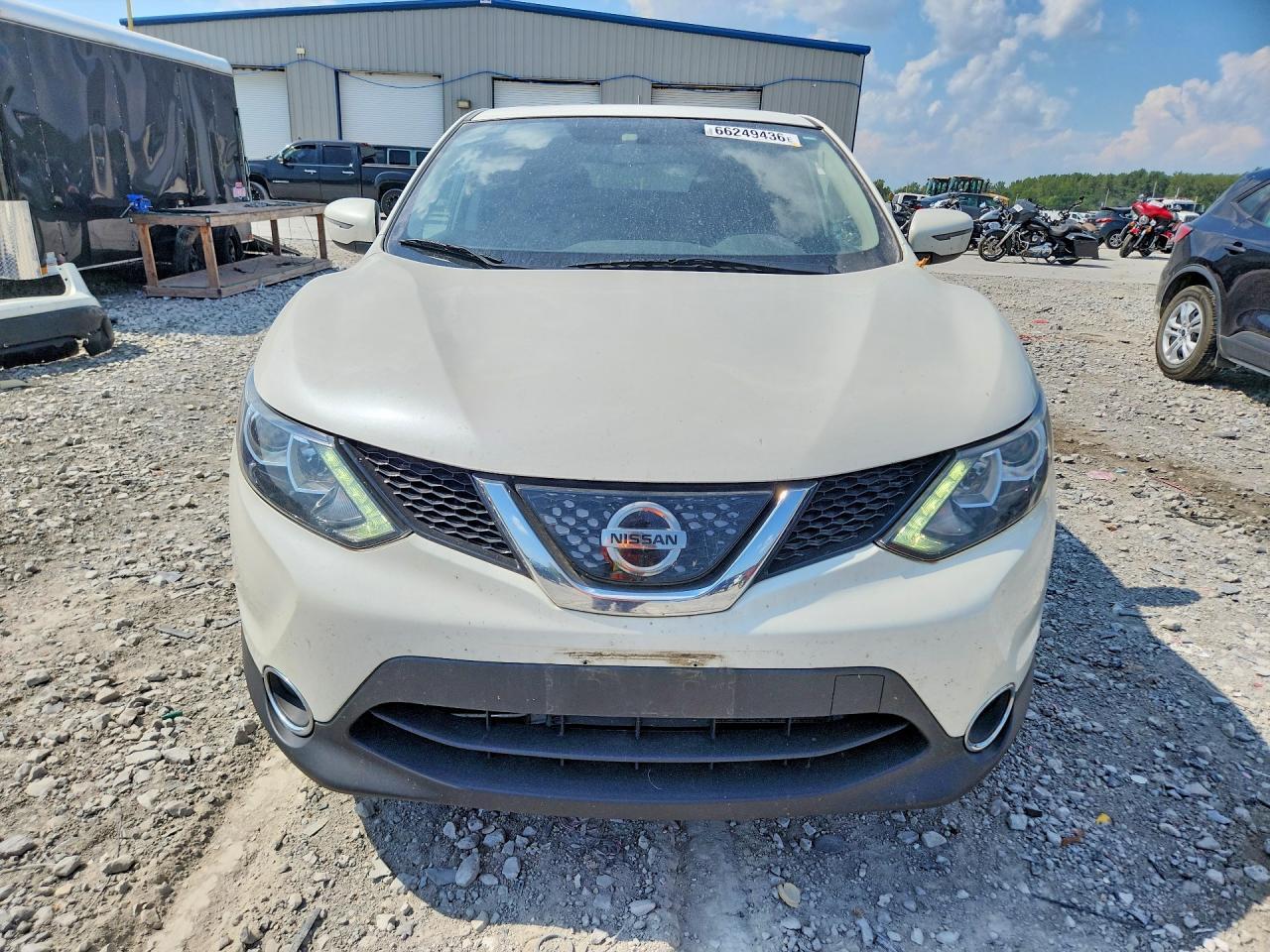 2018 Nissan Rogue Sport S - Image 5