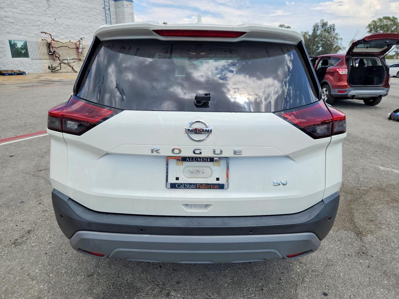 2021 Nissan Rogue Sv - Image 6