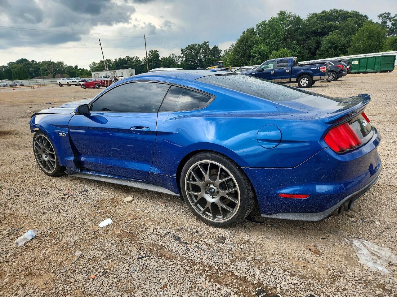 2017 Ford Mustang Gt - Image 2