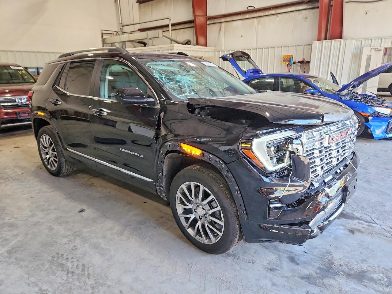 2026 GMC Terrain Denali - Фото 4
