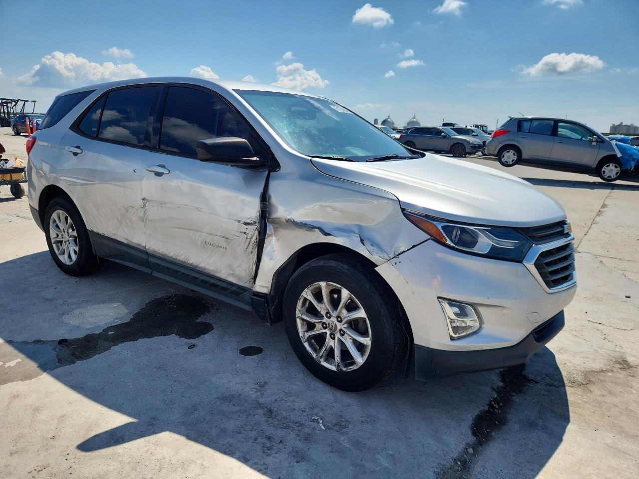 2018 Chevrolet Equinox Ls - Фото 4