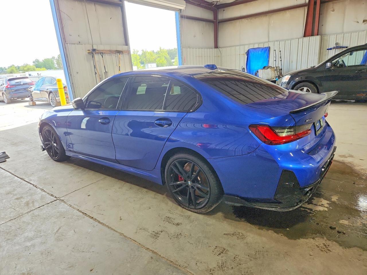 2023 BMW M340Xi - Image 2