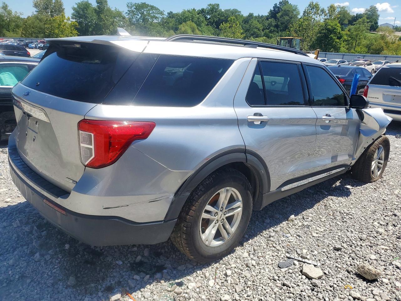 2020 Ford Explorer Xlt - Фото 3