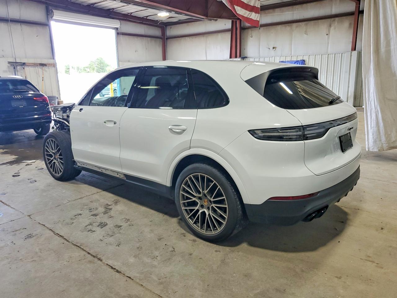 2023 Porsche Cayenne Base - Фото 2