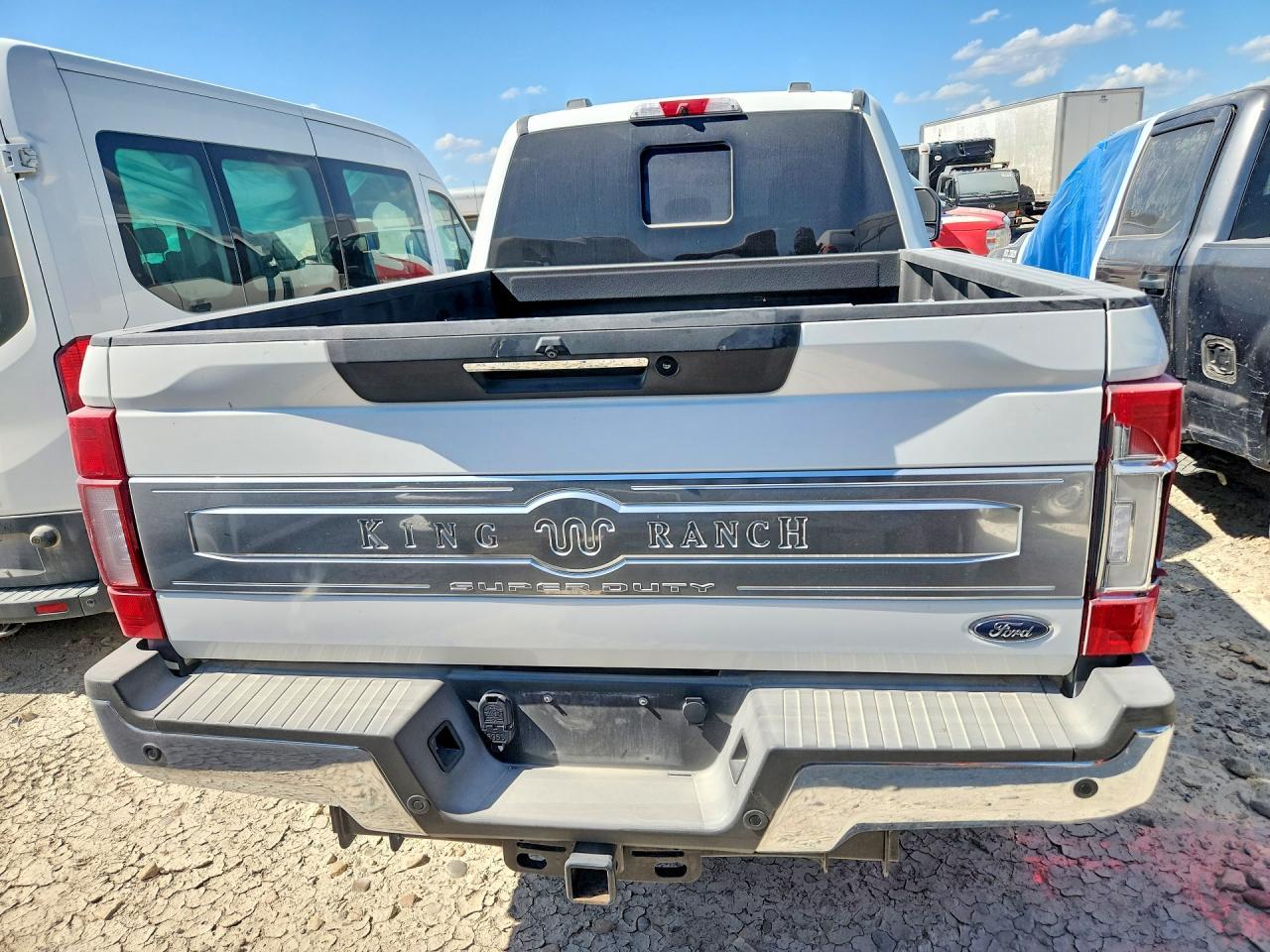 2022 Ford F250 Super Duty - Image 6