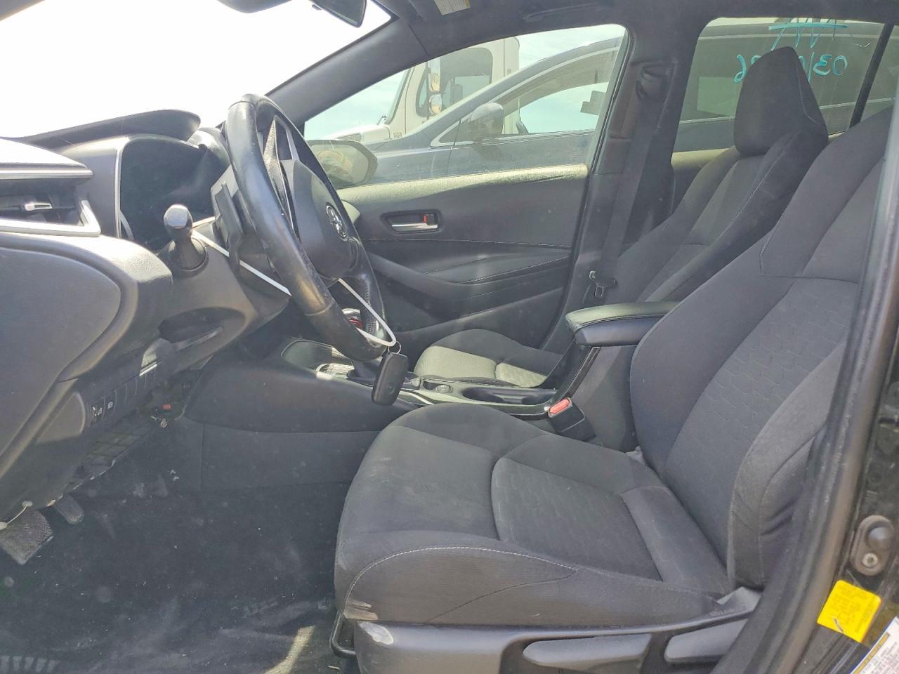 2020 Toyota Corolla Hatchback Se Nightshade Edition - Image 7