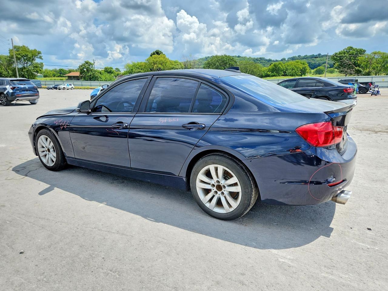 2013 BMW 328 I Sulev - Фото 2