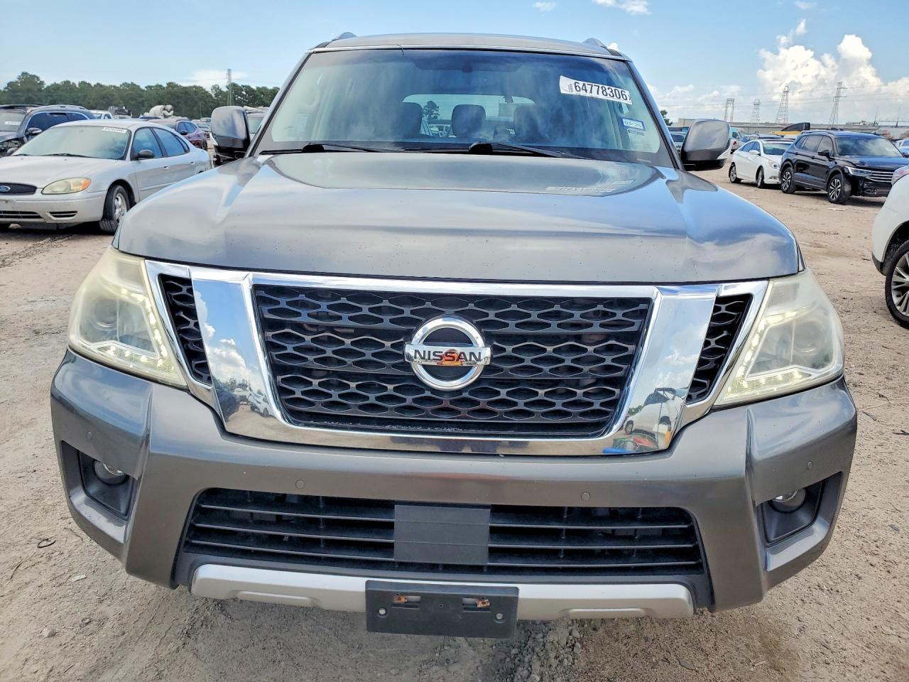 2017 Nissan Armada Sv - Image 5