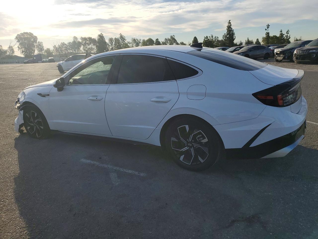 2024 Hyundai Sonata Sel - Image 2