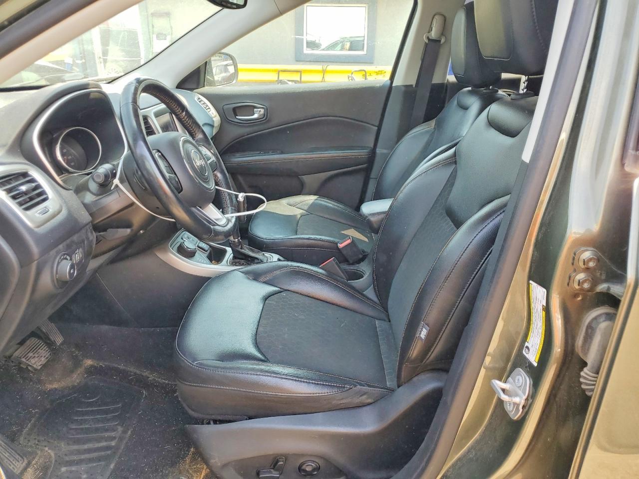 2018 Jeep Compass Latitude - Image 7