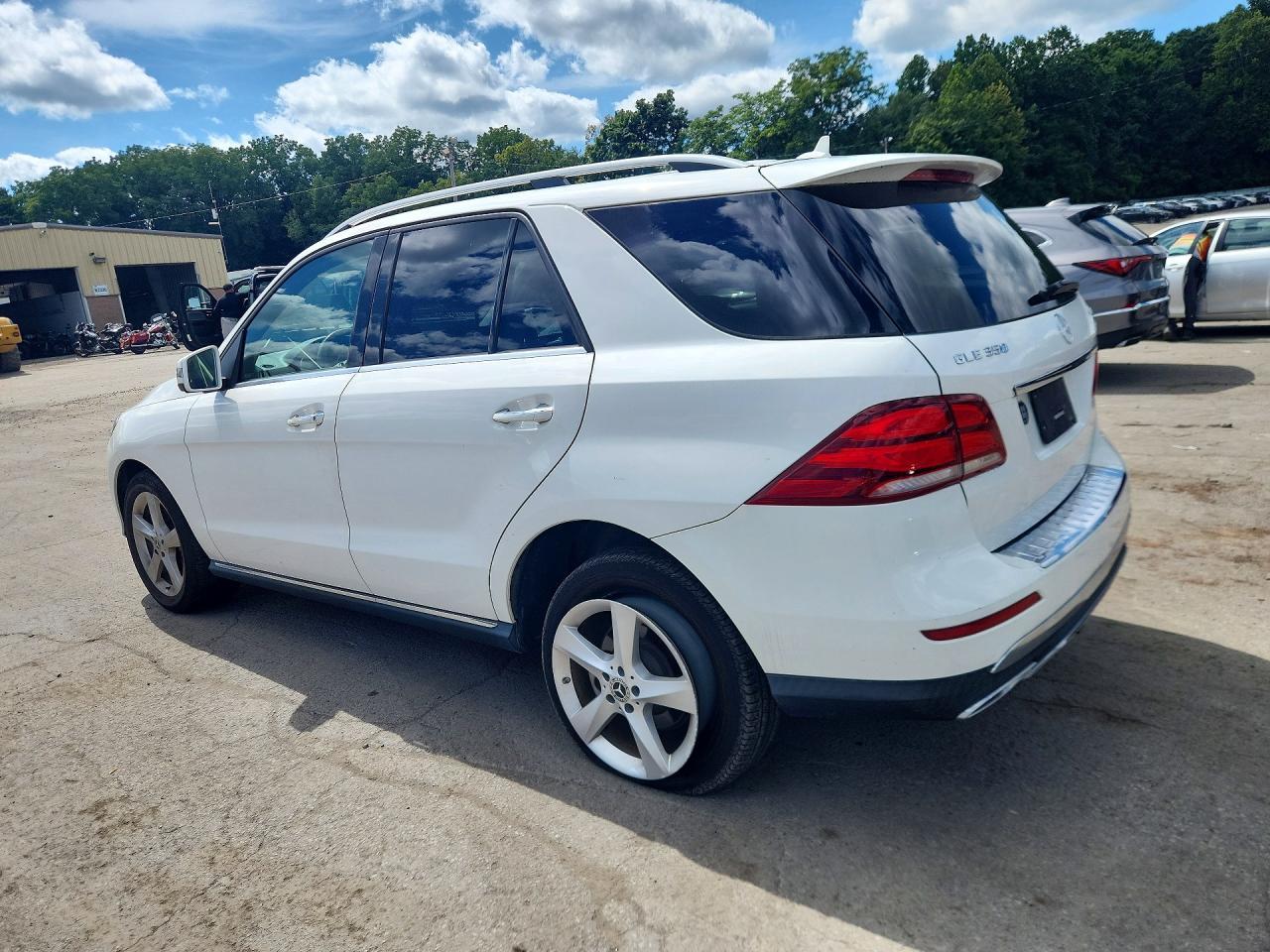 2018 Mercedes-Benz Gle 350 4Matic - Фото 2