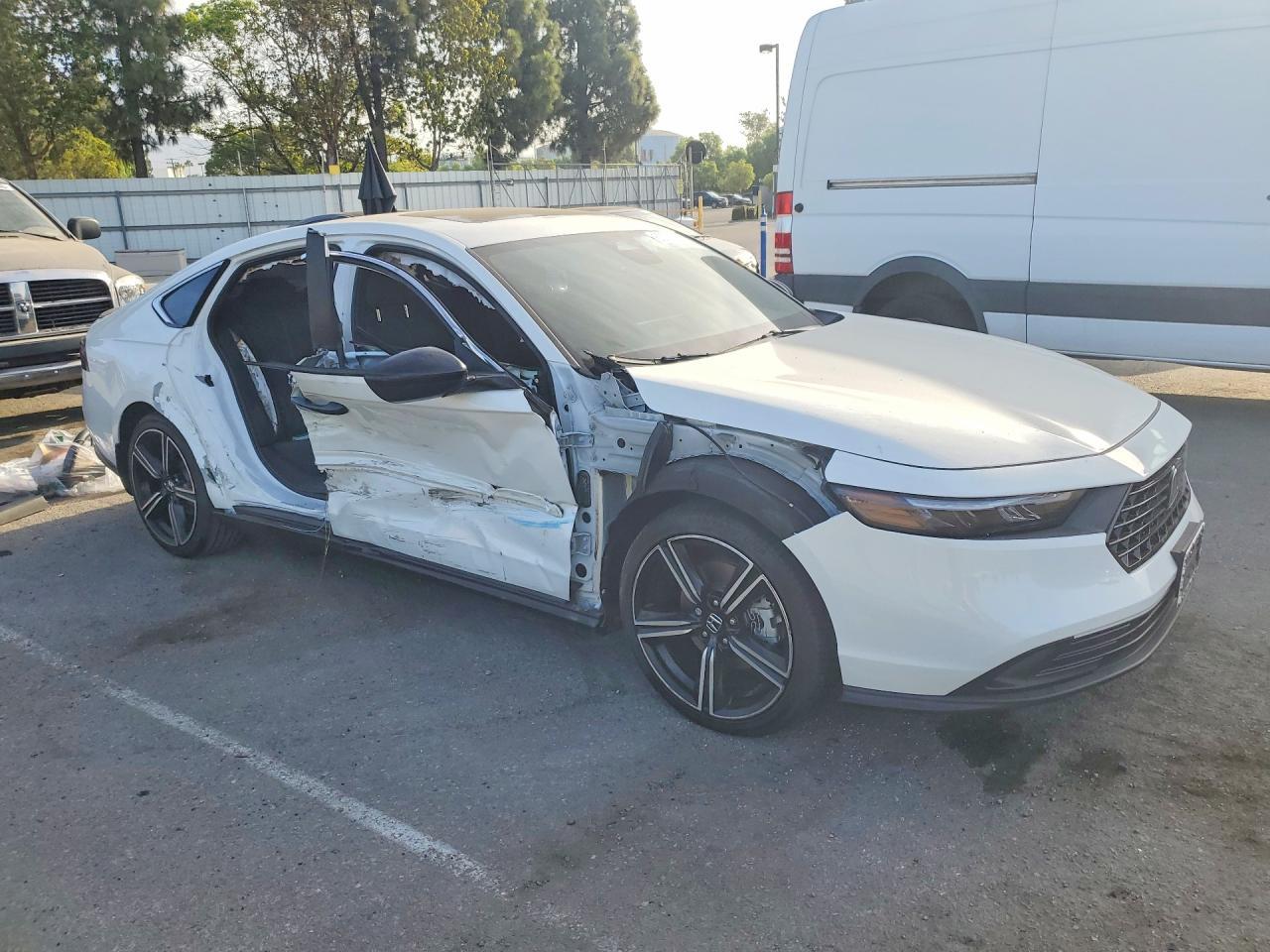 2023 Honda Accord Hybrid Sport - Фото 4