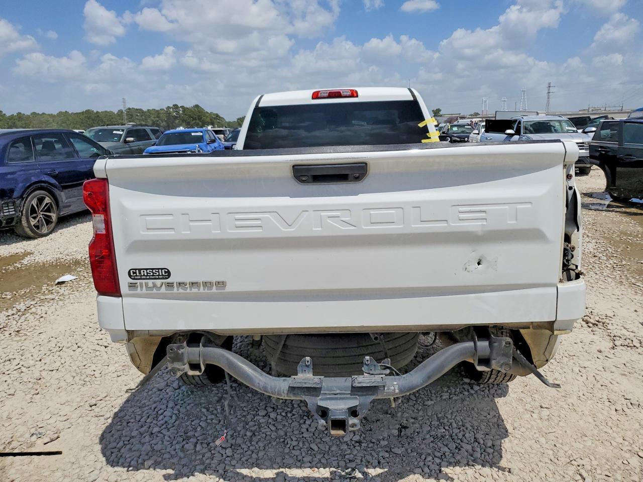2022 Chevrolet Silverado C1500 - Image 6
