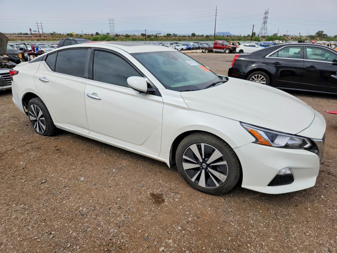 2019 Nissan Altima Sv - Image 4
