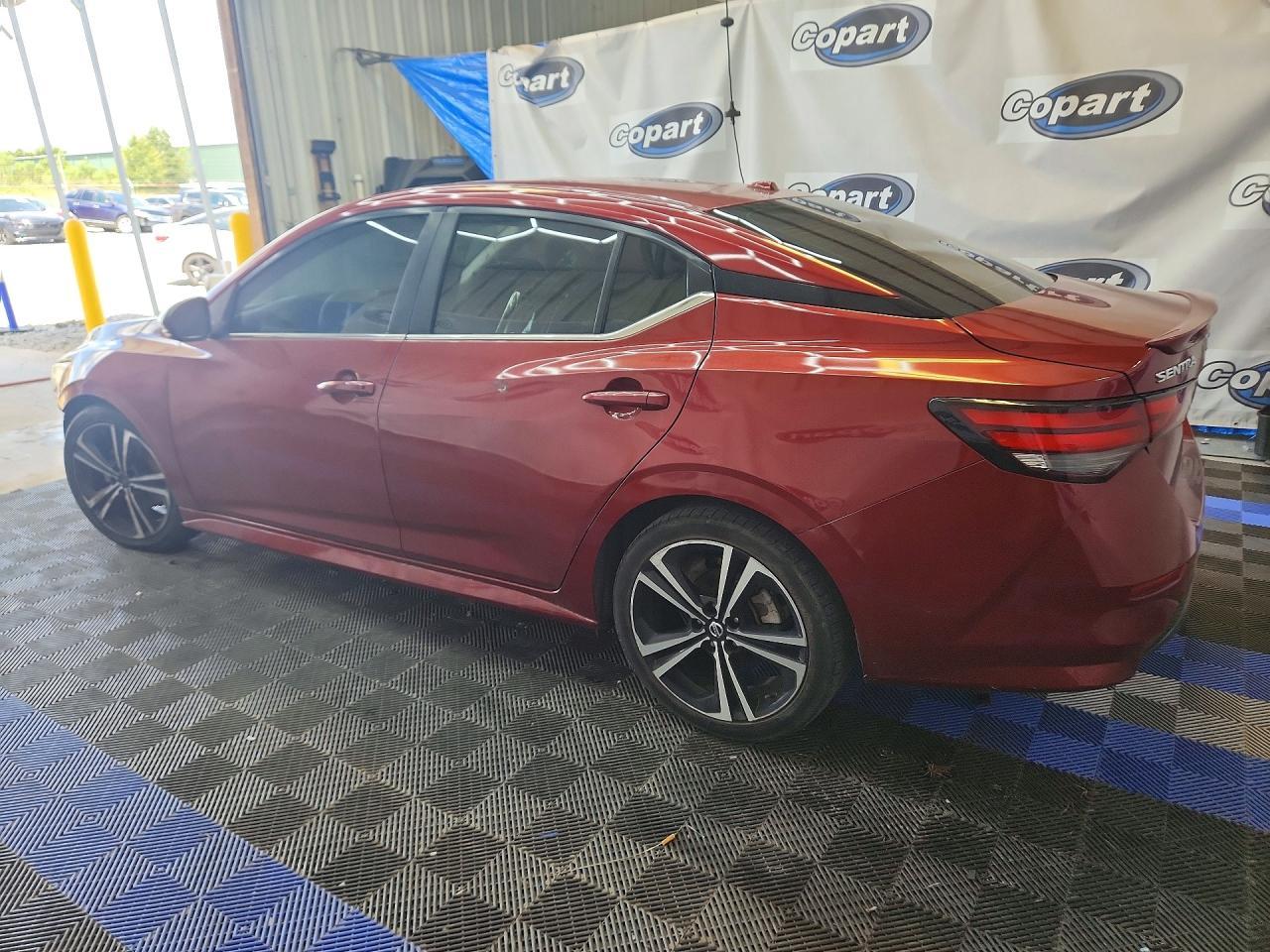 2021 Nissan Sentra Sr - Image 2