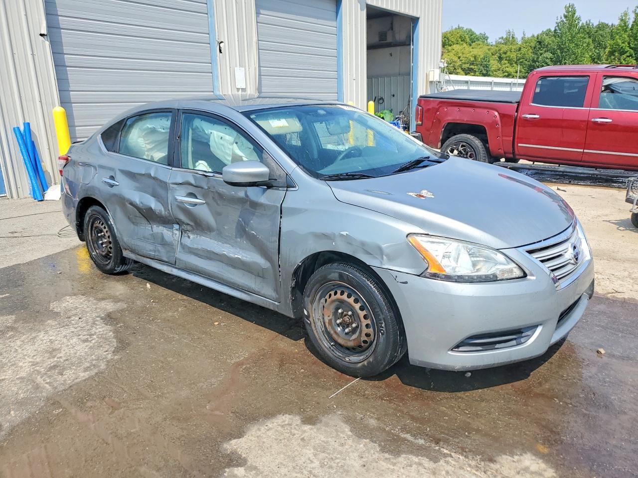 2013 Nissan Sentra S - Фото 4