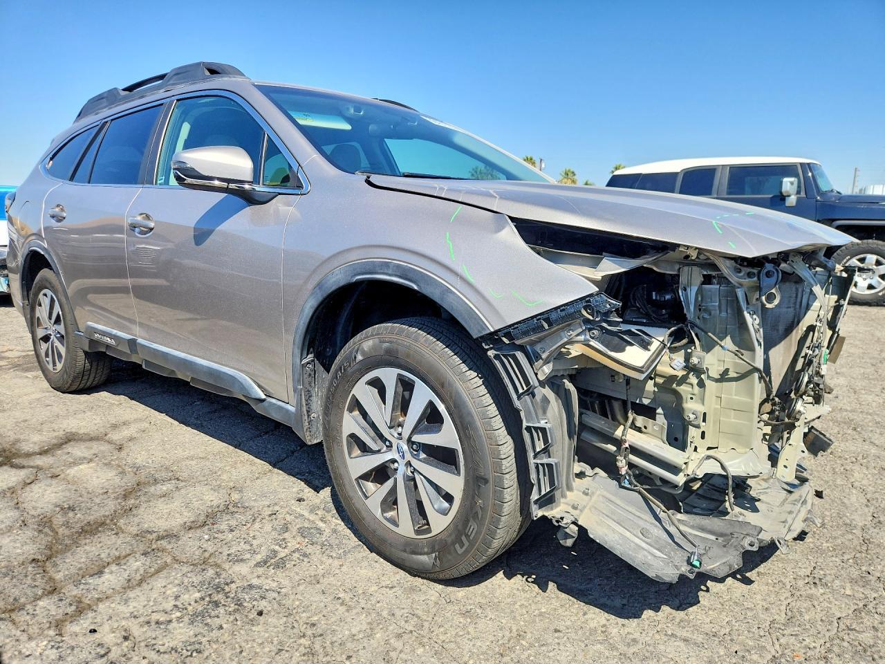 2020 Subaru Outback Premium - Фото 4