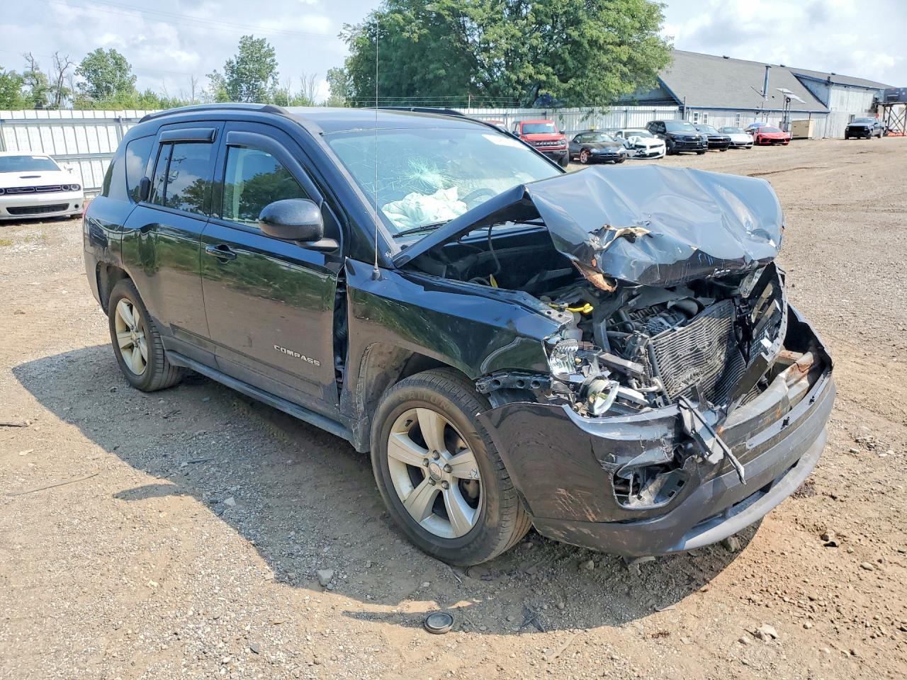 2017 Jeep Compass Latitude - Фото 4