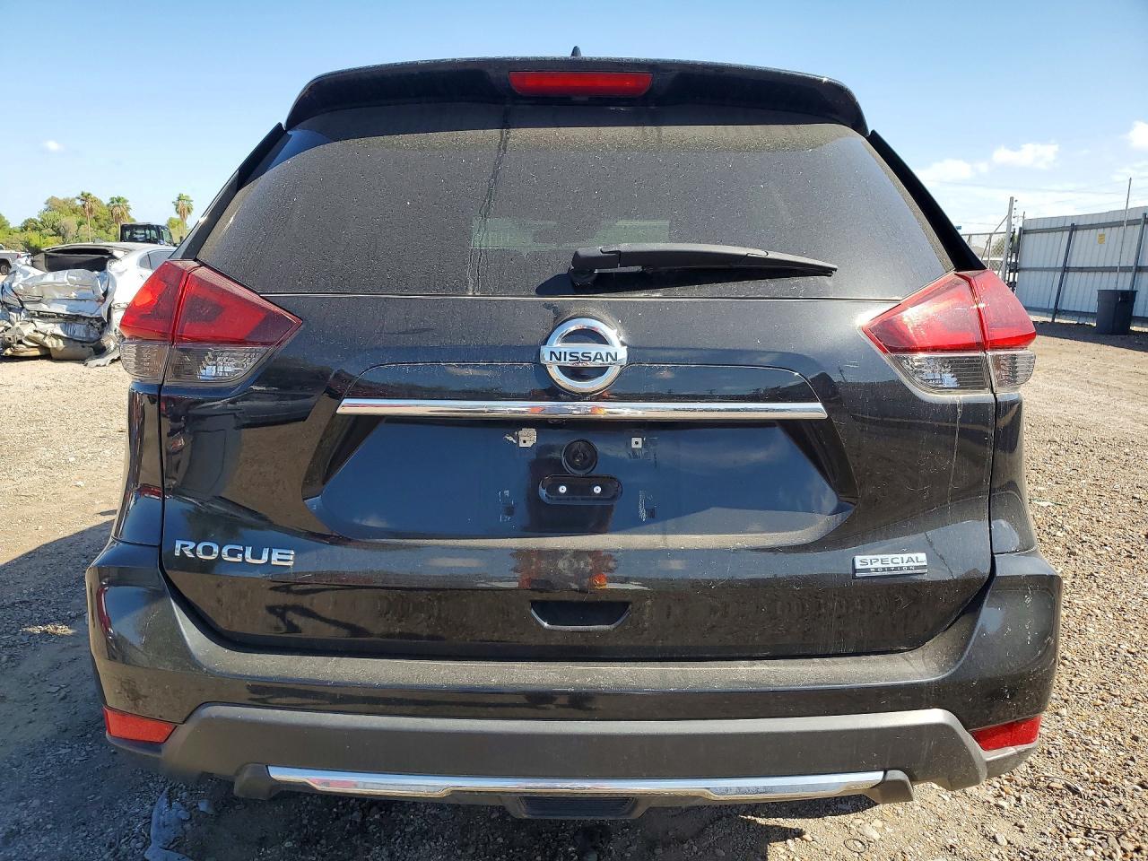 2019 Nissan Rogue S - Фото 6
