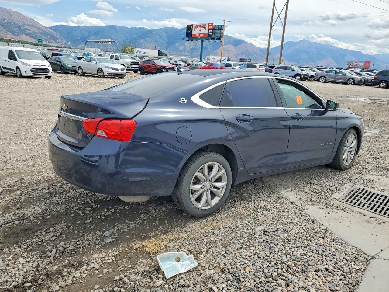 2017 Chevrolet Impala Lt - Фото 3