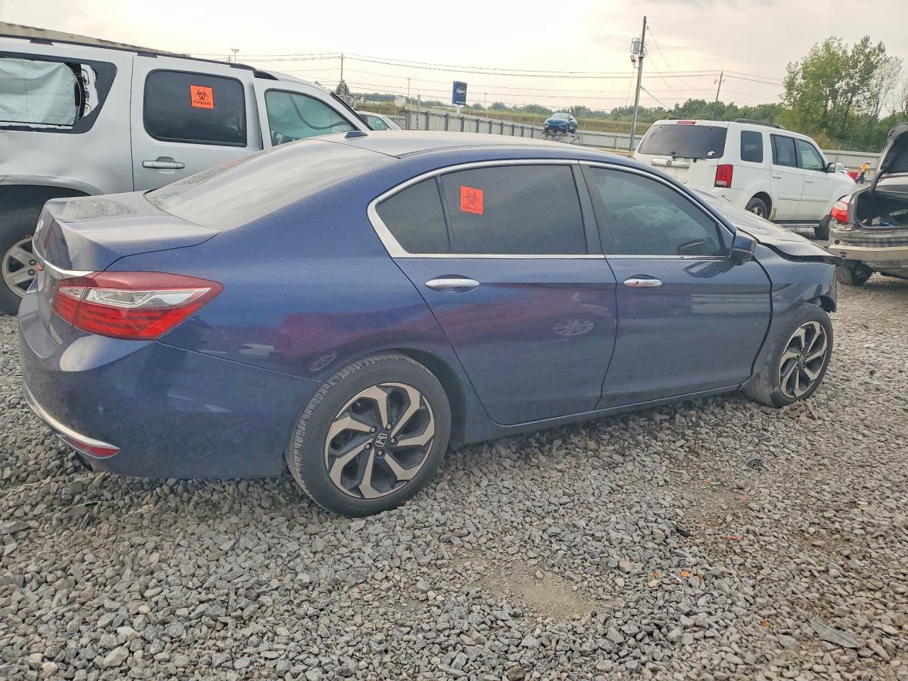 2017 Honda Accord Ex - Фото 3