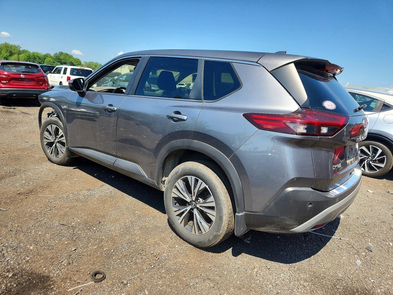 2023 Nissan Rogue Sv - Фото 2