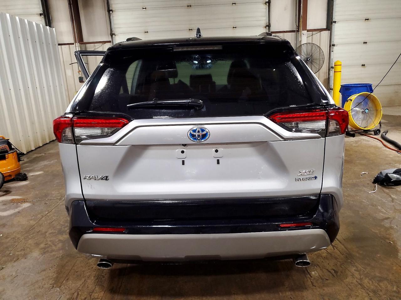 2024 Toyota Rav4 Xse - Фото 6