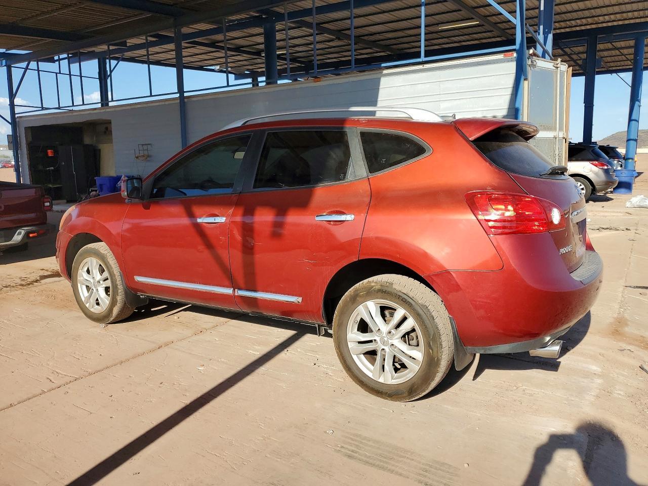 2013 Nissan Rogue S - Фото 2