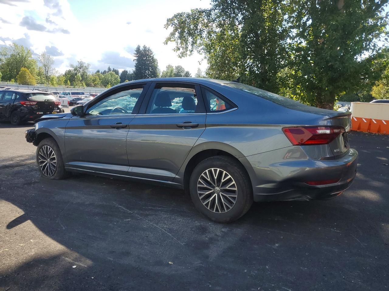2021 Volkswagen Jetta S - Фото 2