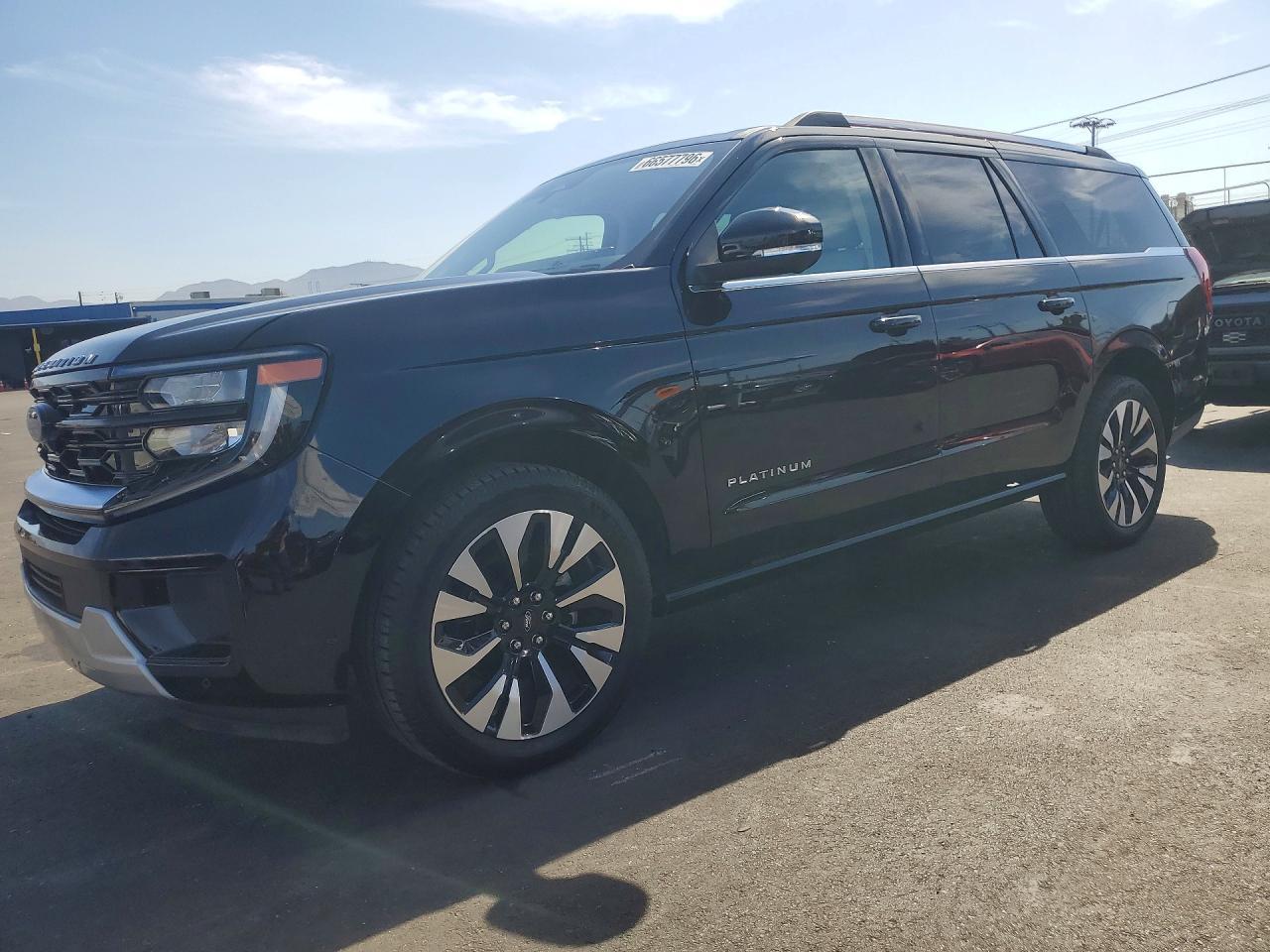 2025 Ford Expedition Max Platinum
