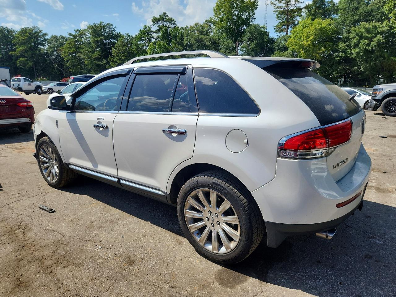 2011 Lincoln Mkx - Фото 2