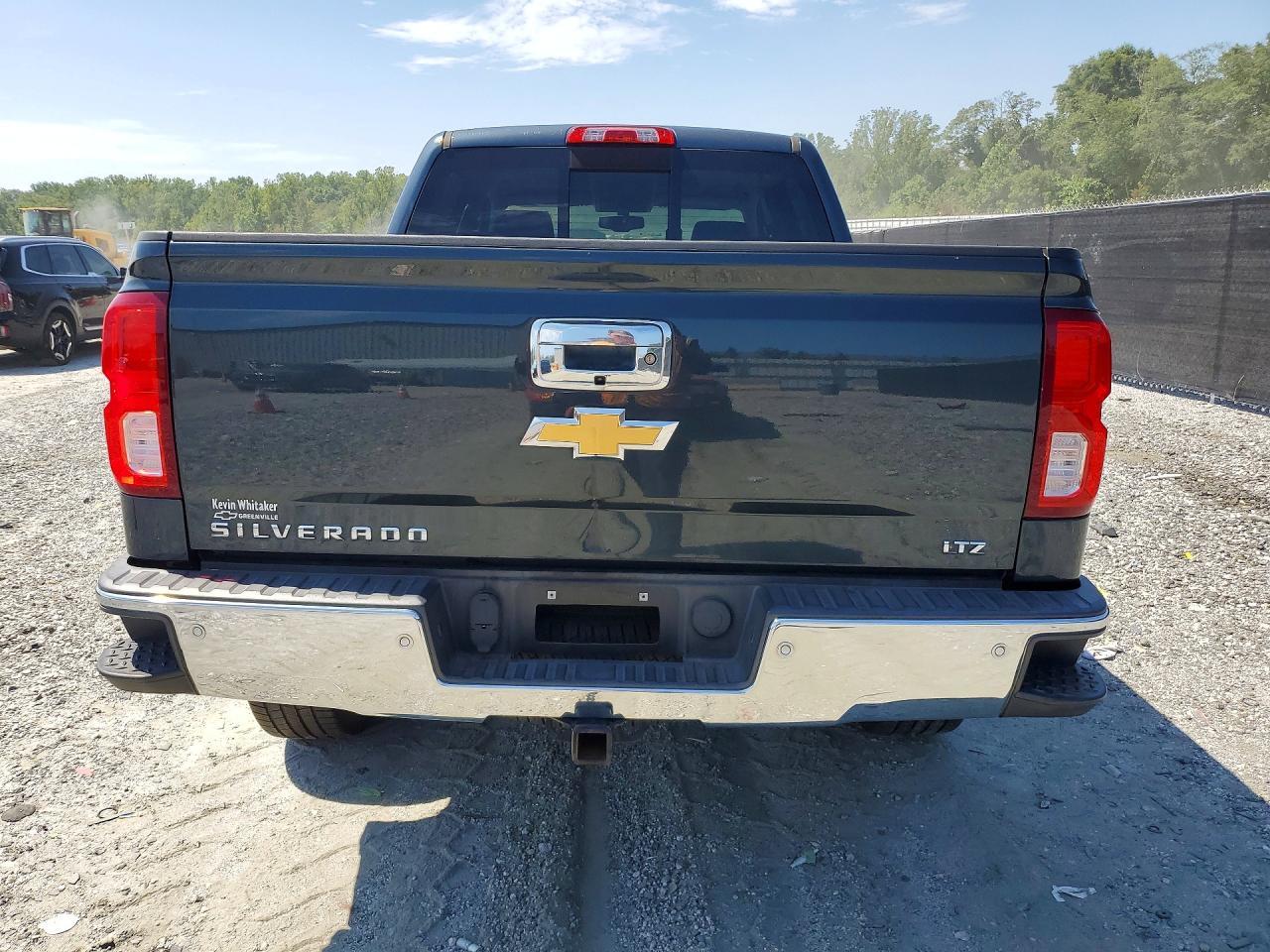 2017 Chevrolet Silverado C1500 Ltz - Image 6