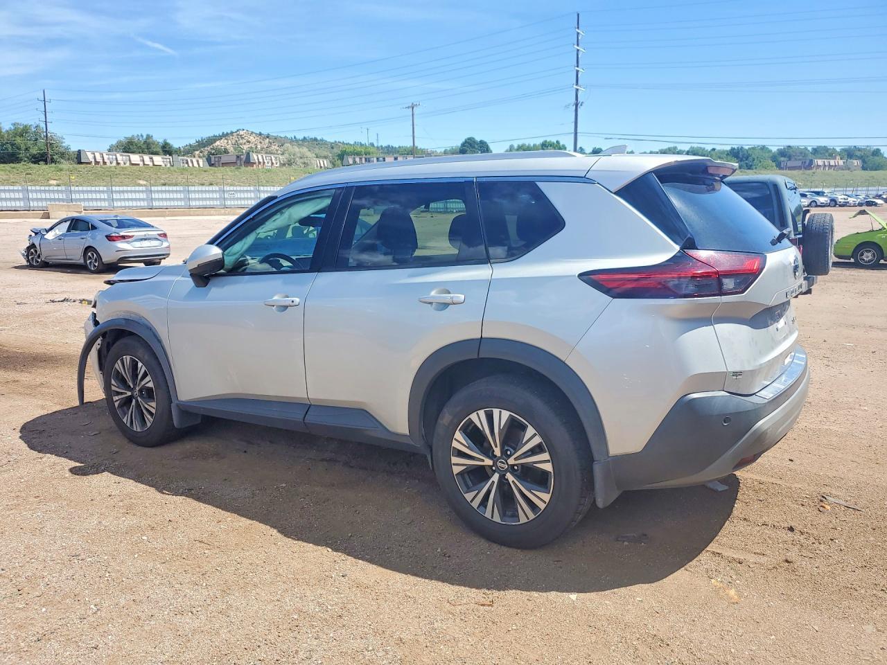 2021 Nissan Rogue Sv - Фото 2