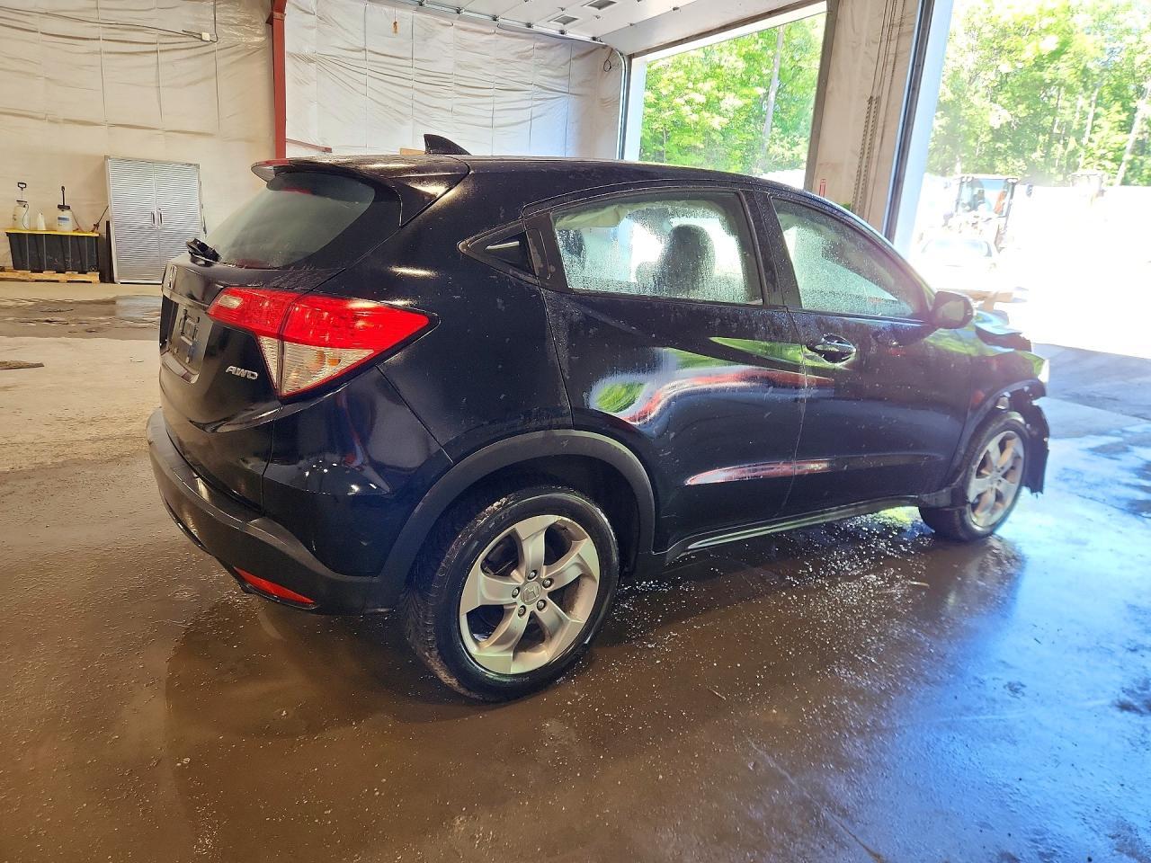 2022 Honda Hr-V Lx - Image 3