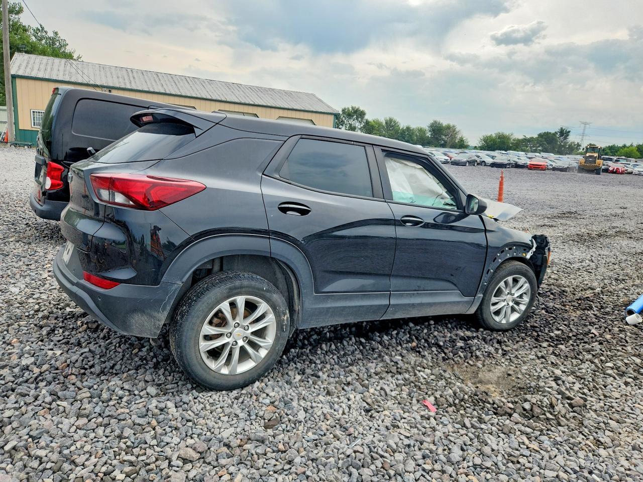 2021 Chevrolet Trailblazer Ls - Фото 3