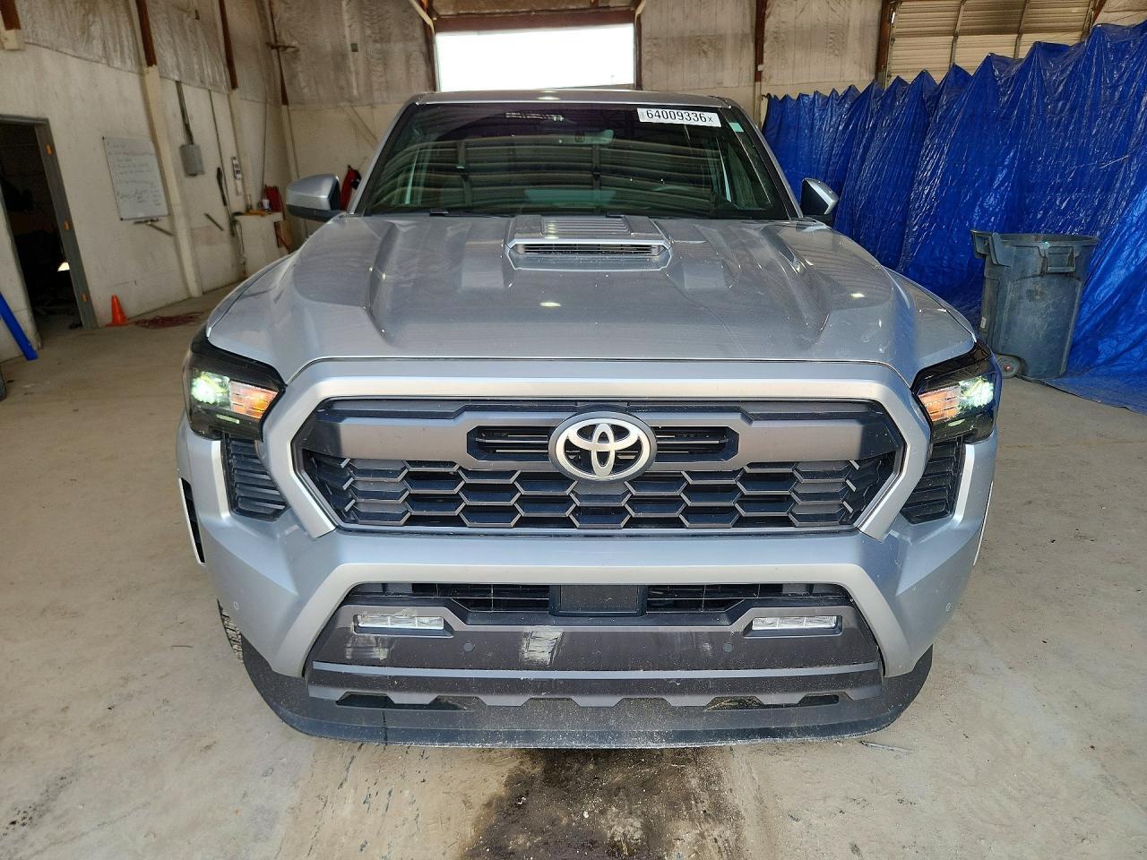2025 Toyota Tacoma Trd Sport Hv - Image 5