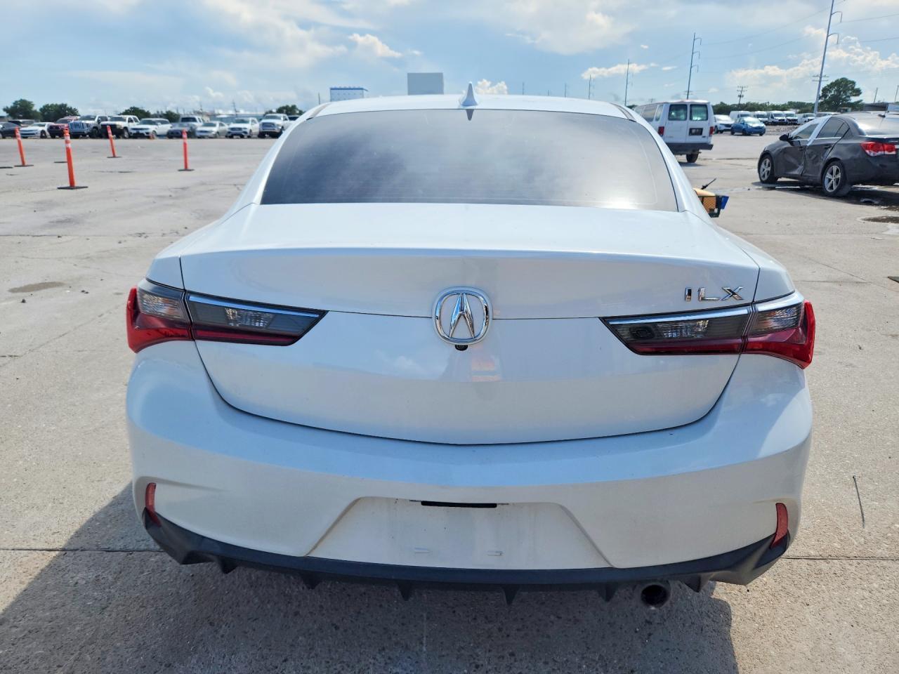 2020 Acura Ilx - Фото 6